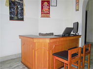 予約・問い合わせ